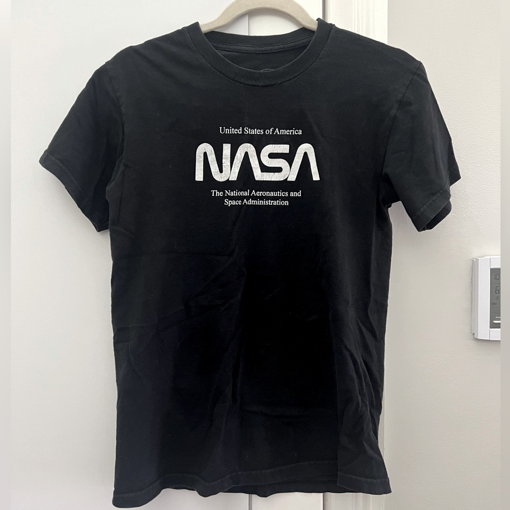 Neon Riot NASA T shirt size small